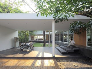 Modern Thai Home Inspiration: Beautiful Images Captured By Photographer Soopakorn Srisakul