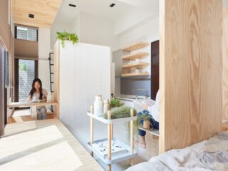 An Incredibly Compact House Under 40 Square Meters That Uses Natural Decor