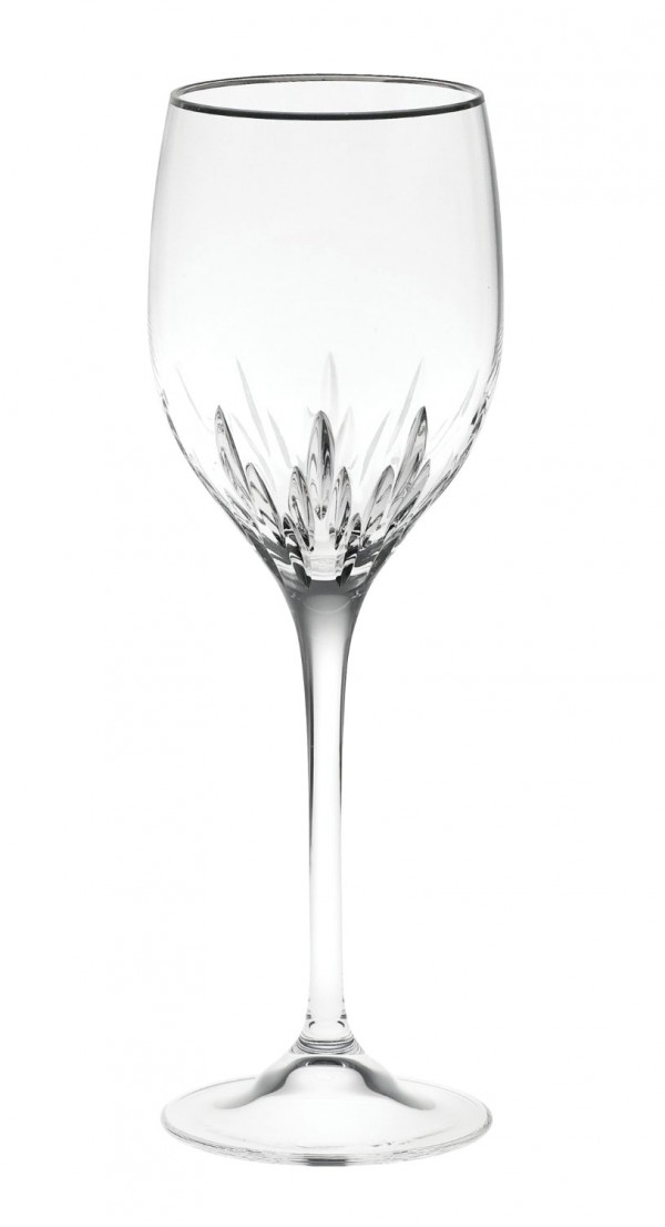https://www.home-designing.com/wp-content/uploads/2016/01/wedgwood-faceted-wine-glass-600x1106.jpg