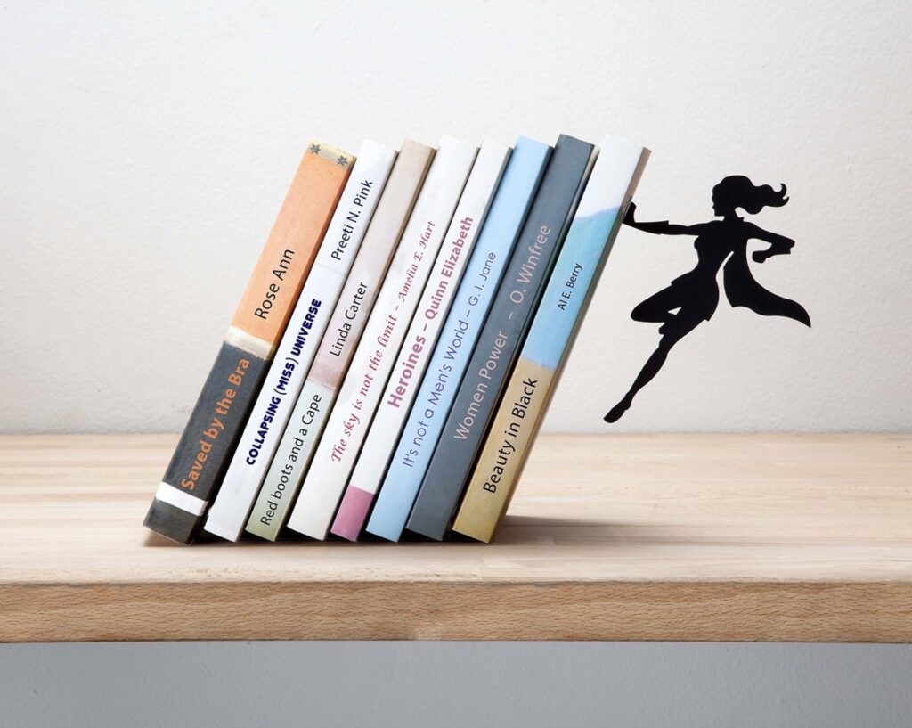 bookend for comic fans Interior Design Ideas