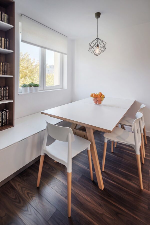 dining room with built-in seating bench | Interior Design Ideas