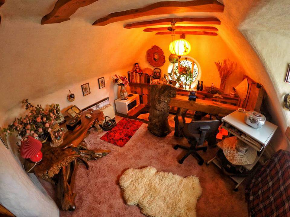 A Warm Hearth & All the Comforts of Home - Hobbit Airbnb - Media Chomp