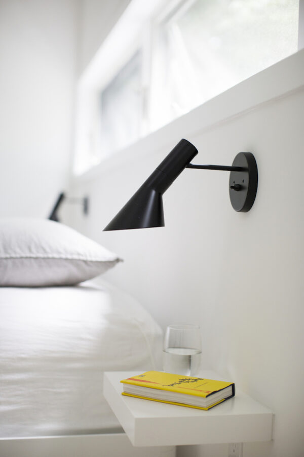 Modern store bedside sconces