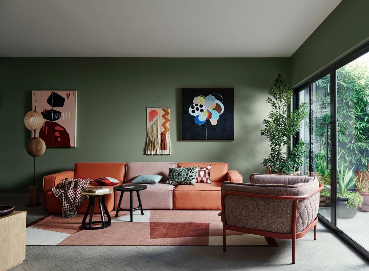 30 gorgeous green living rooms and tips for accessorizing them