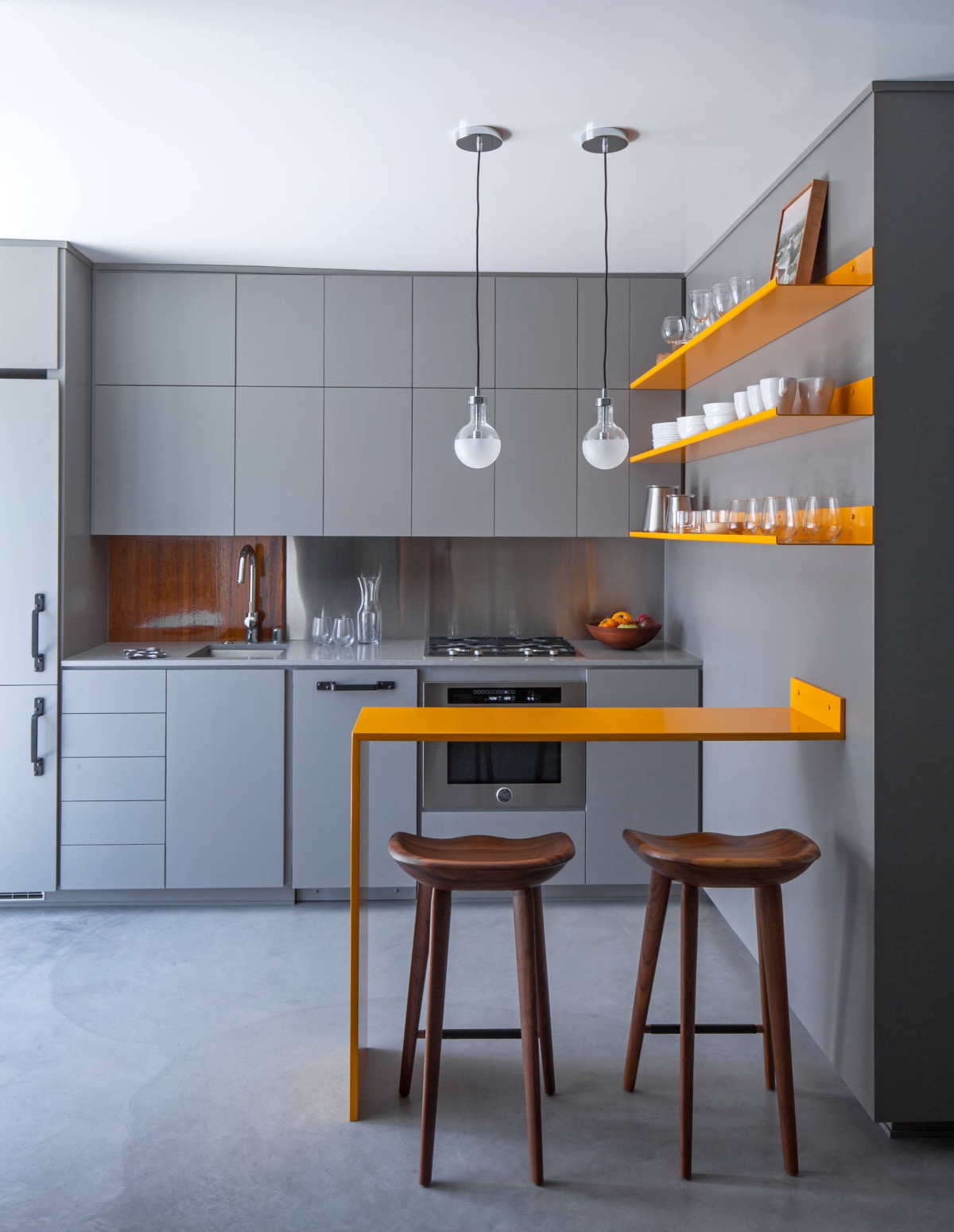 20 Splendid Small Kitchens And Ideas You Can Use From Them