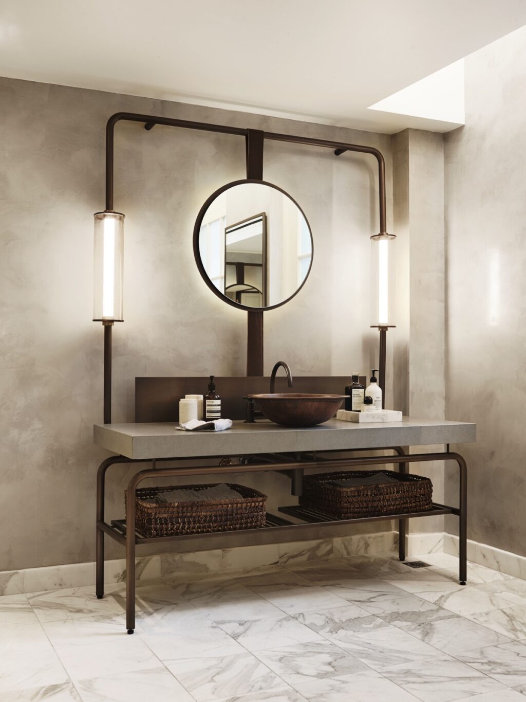 51 Industrial Style Bathrooms Plus Ideas & Accessories You Can Copy ...