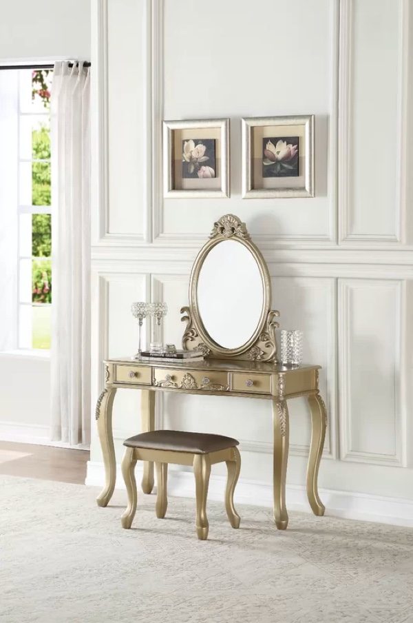 51 Makeup Vanity Tables To Organize Your Makeup Collection