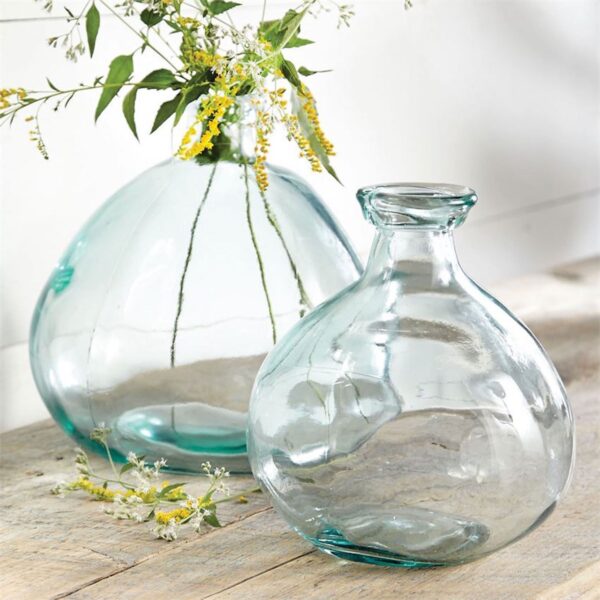 51 Glass Vases To Fill Your Home With Flowers And Delight