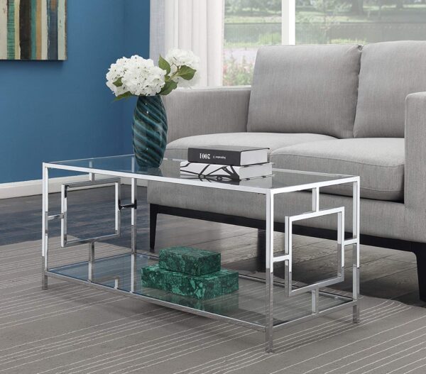 Glass clearance tipai table