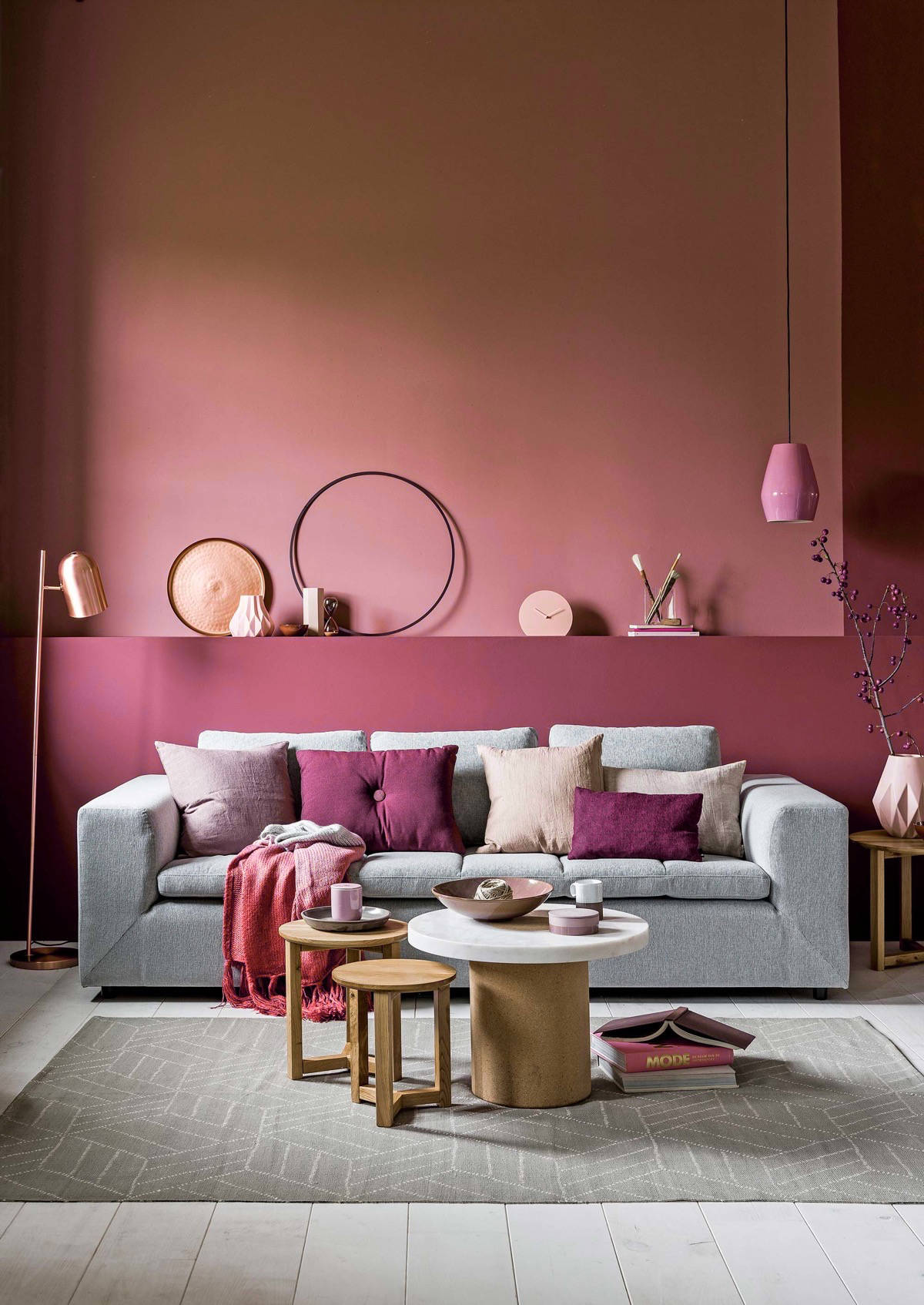 20 Classy and Cheerful Pink Living Rooms | Decoist