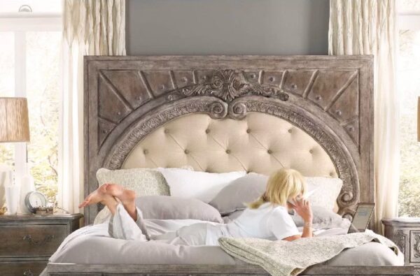 41 Tufted Headboards That Will Instantly Infuse Your Bedroom With