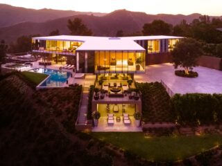 Incredible LA Mansion With Views Of The Ocean And Downtown