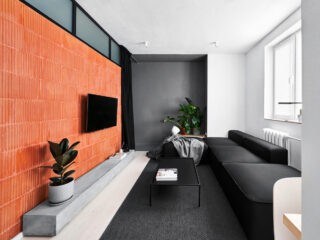 Small Apartments Under 40sqm In Sharp Black, White & Wood Decor (With Floor Plans)