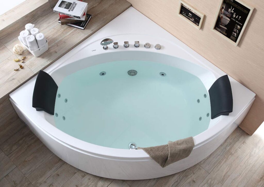 51 Bathtubs that Redefine Relaxation Through Smart Features and Fresh Style