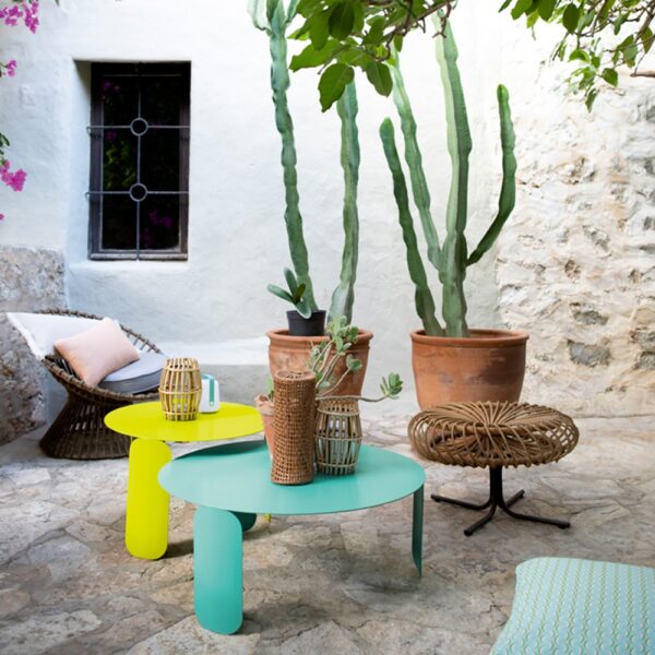 Funky outdoor cheap coffee table