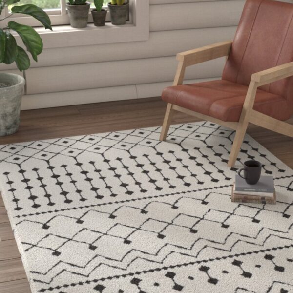 Fashionfict - DESIGNER CENTER RUG MANY DESIGNS AVAILABLE