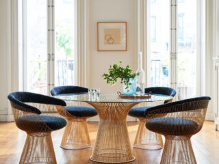 51 Pedestal Dining Tables that Offer Maximum Style and Chair Space