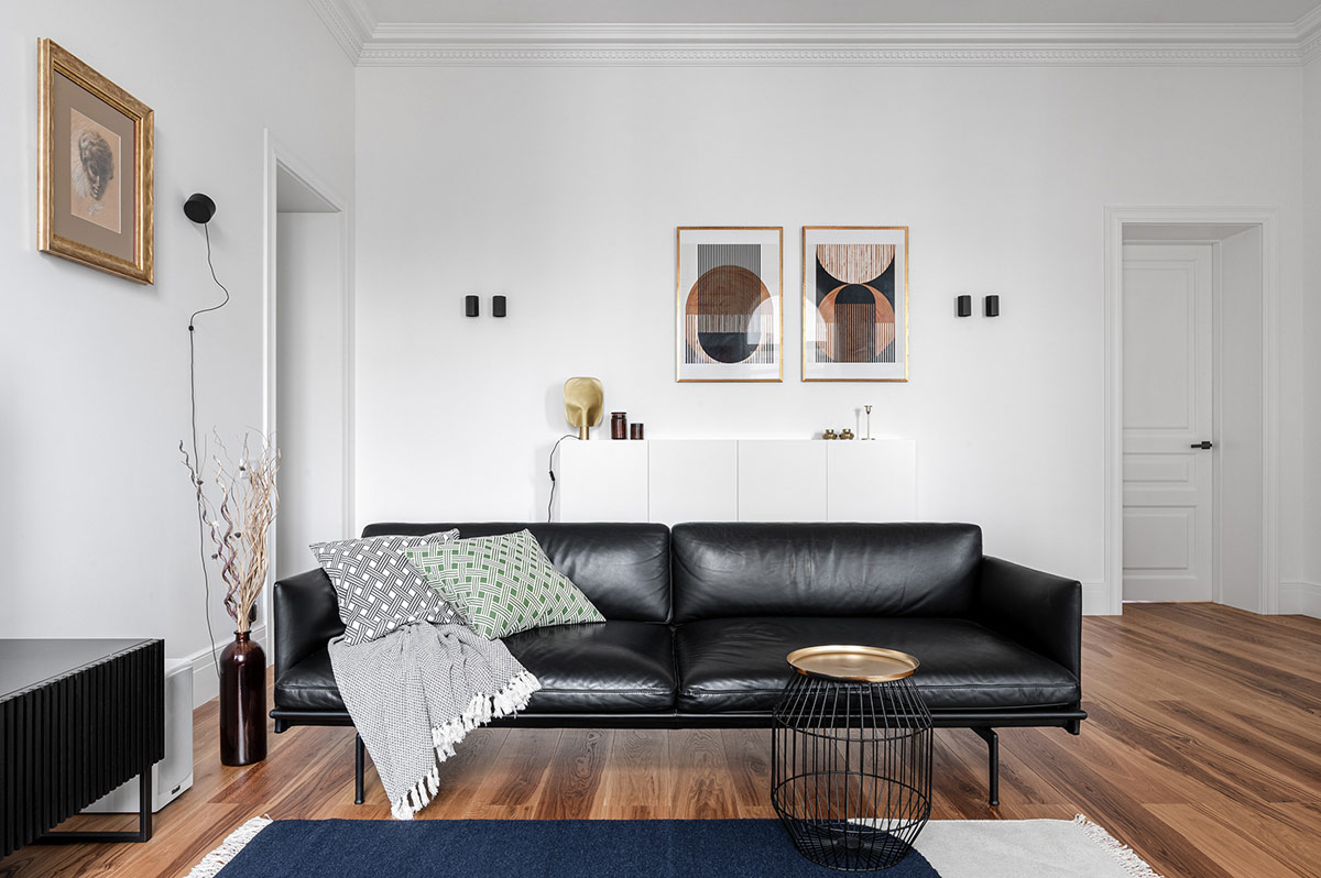 Black Leather Sofa Interior Design Ideas