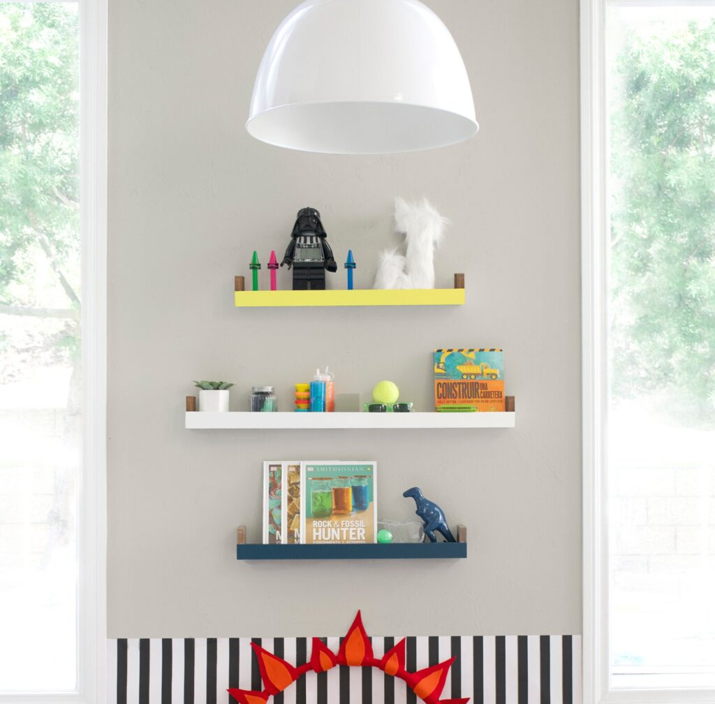 51 Floating Shelves To Reinvigorate Your Empty Wall Space
