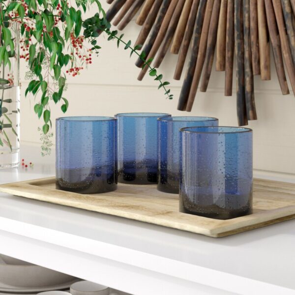 https://www.home-designing.com/wp-content/uploads/2021/03/Bubble-Glass-Tumbler-Set-600x600.jpg