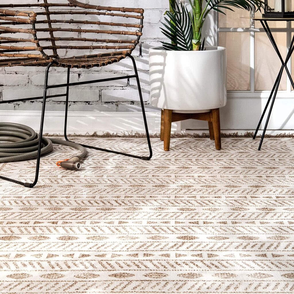 51 Large Area Rugs to Underscore Your Decor with a Designer Touch
