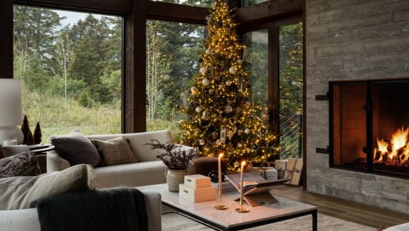 Christmas Decor Inspiration To Put You In The Season's Mood