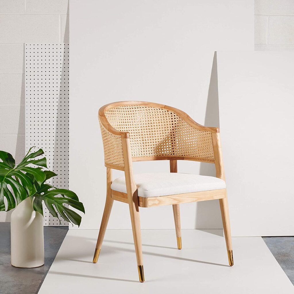 51 Wooden Dining Chairs for Timeless Table Compositions