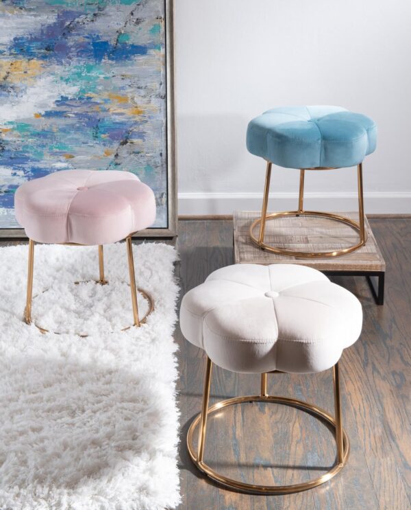 51 Entryway Stools to Make Your Threshold Stylish and Functional