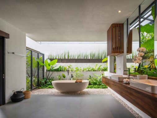 51 Aesthetic Bathroom Designs With Tips And Accessories To Help You Design Yours