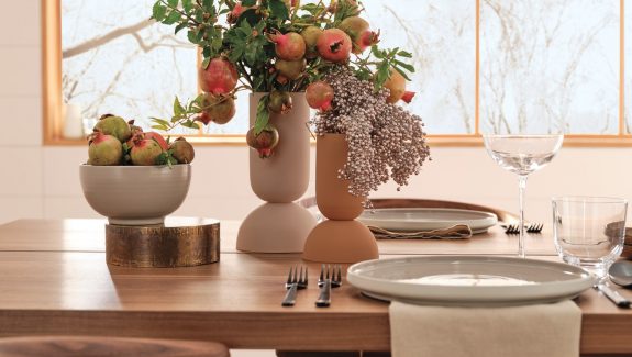 51 Table Centerpiece Ideas to Spice Up Any Surface
