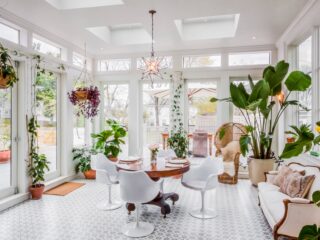51 Dining Rooms That Connect With Light And Nature