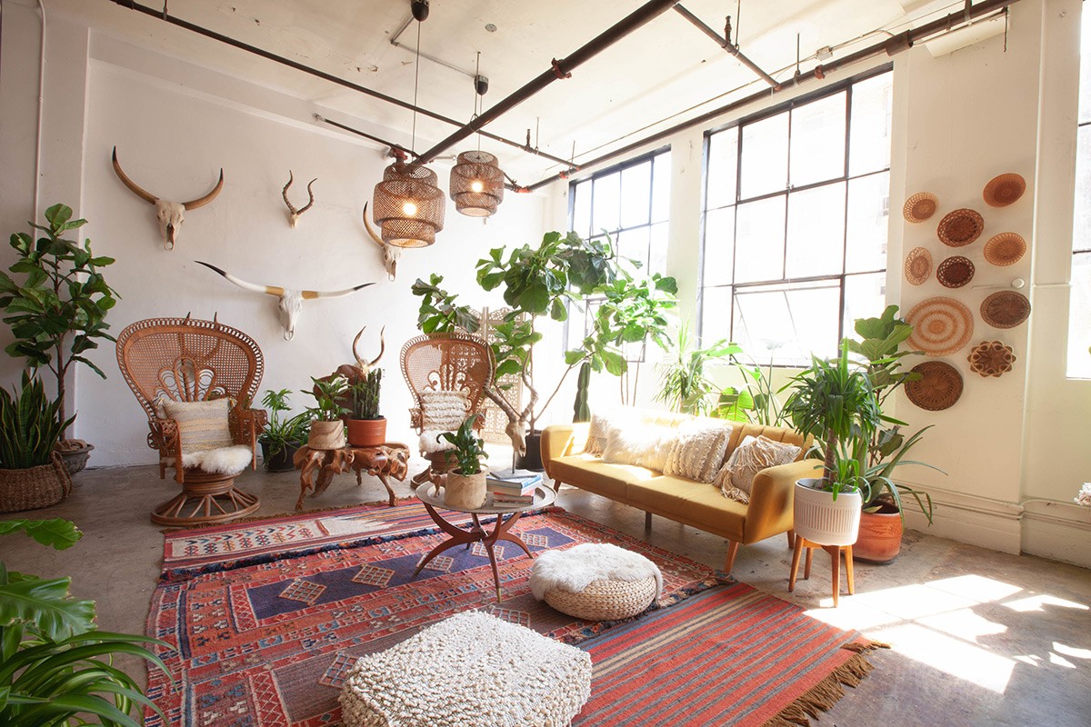 51 Boho Living Rooms With Ideas Tips And Accessories To Help You 