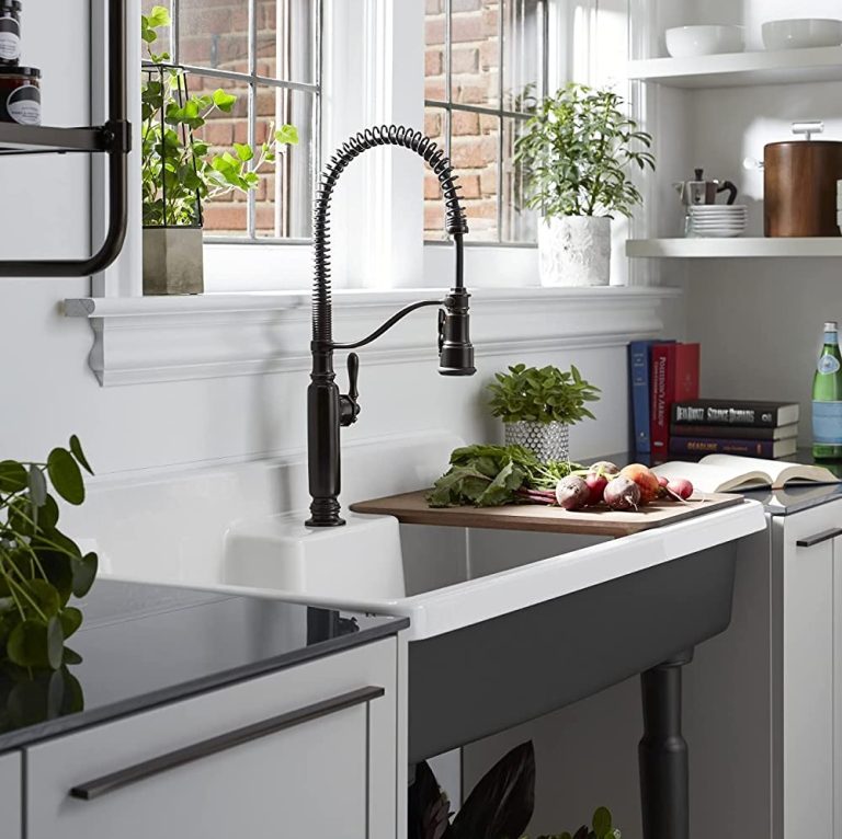 highend luxury professional quality bronze kitchen faucet for rustic farmhouse kitchen decor