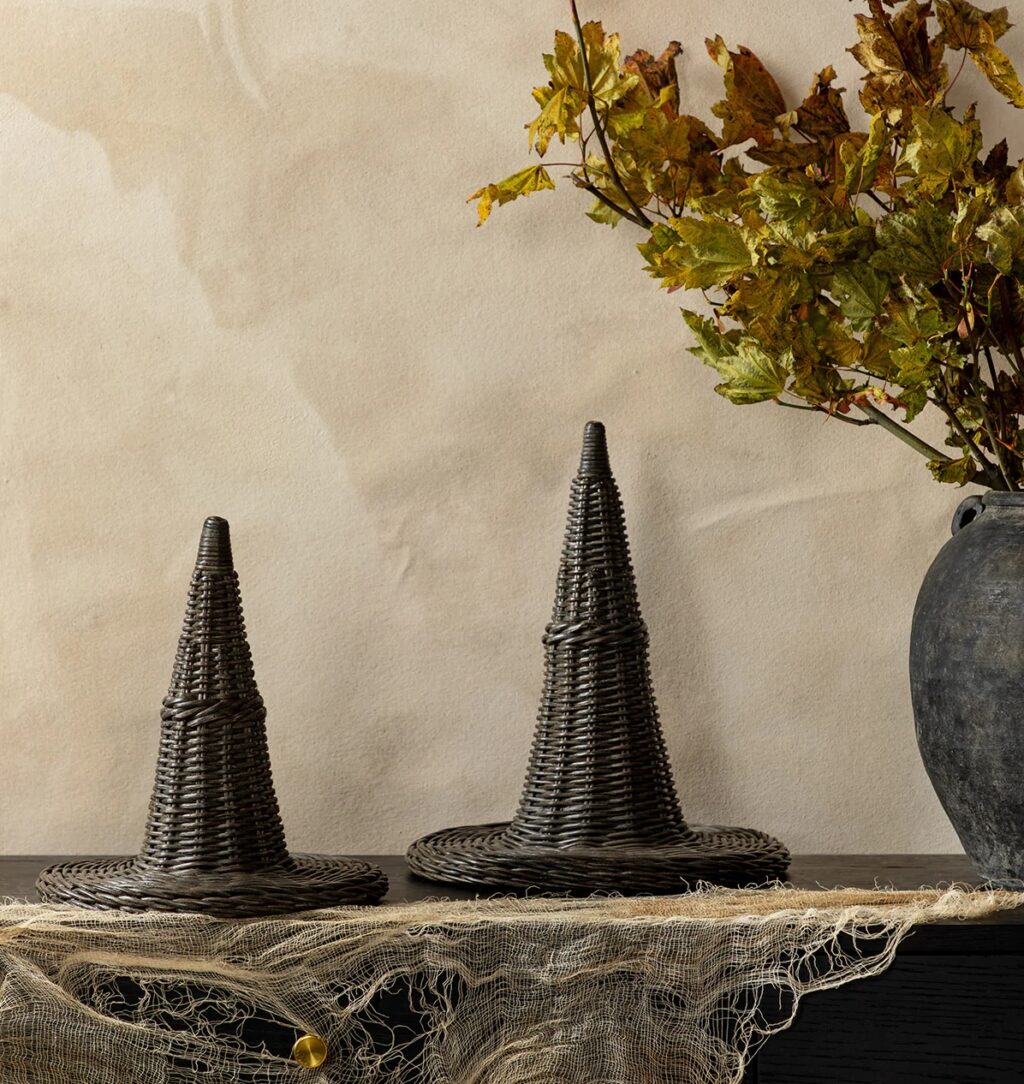 51 Halloween Decor Ideas for a Stylish Spooky Season