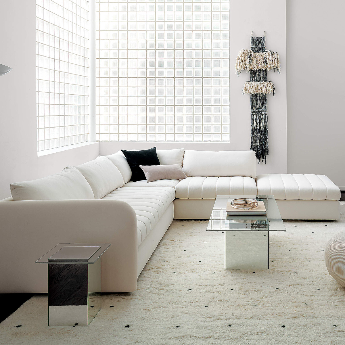 40 White Couch Living Room With Tips To