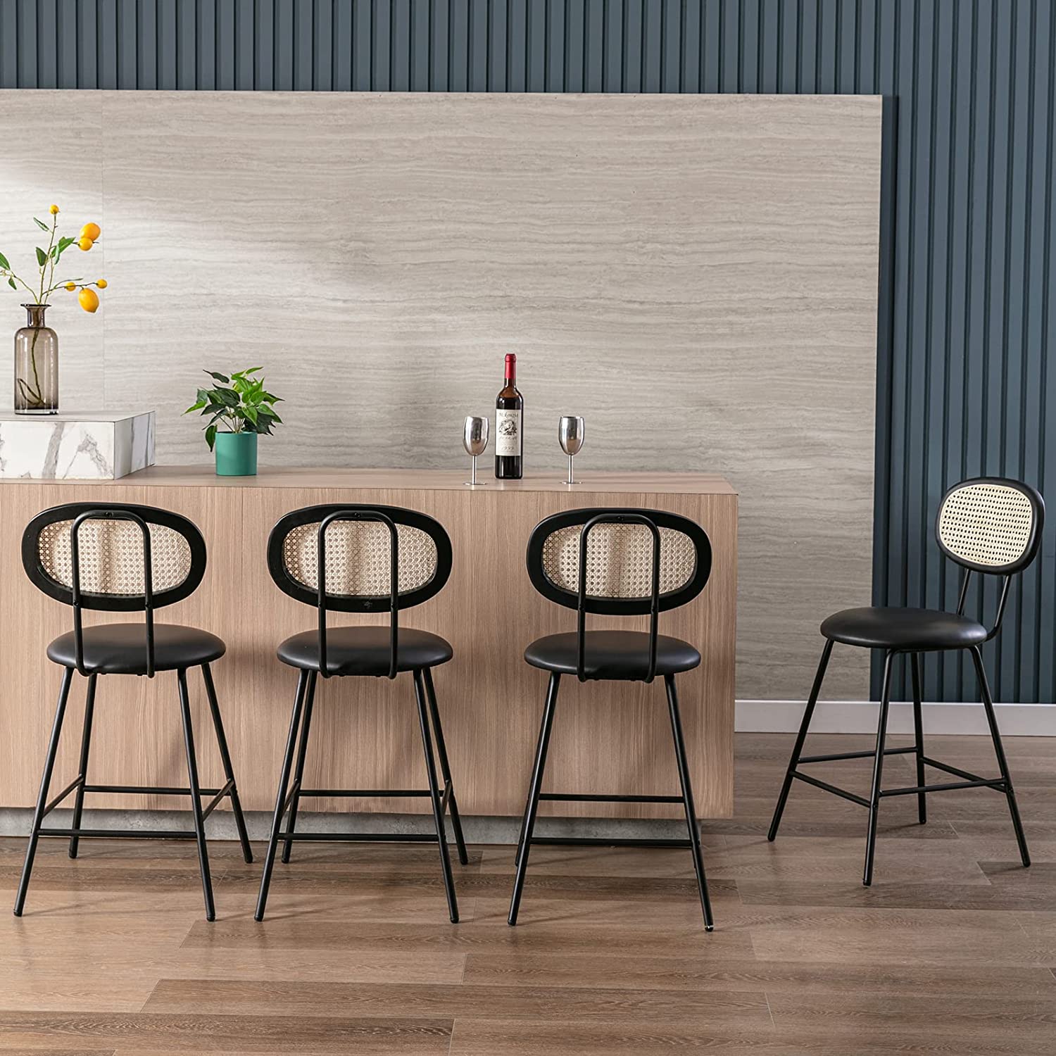 51 Black Bar Stools That Look Great With Any Decor StyleInterior Design 