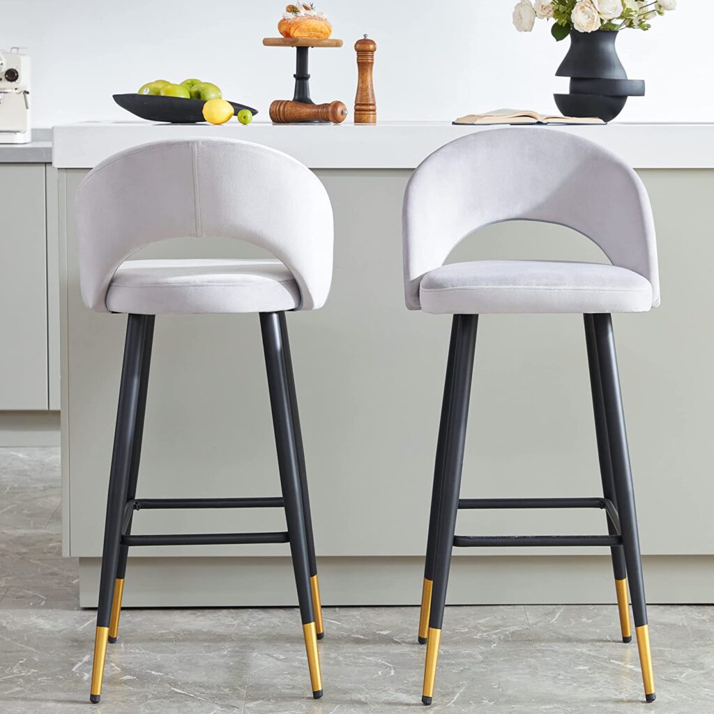 51 Upholstered Bar Stools That Blend Comfort and Style Seamlessly