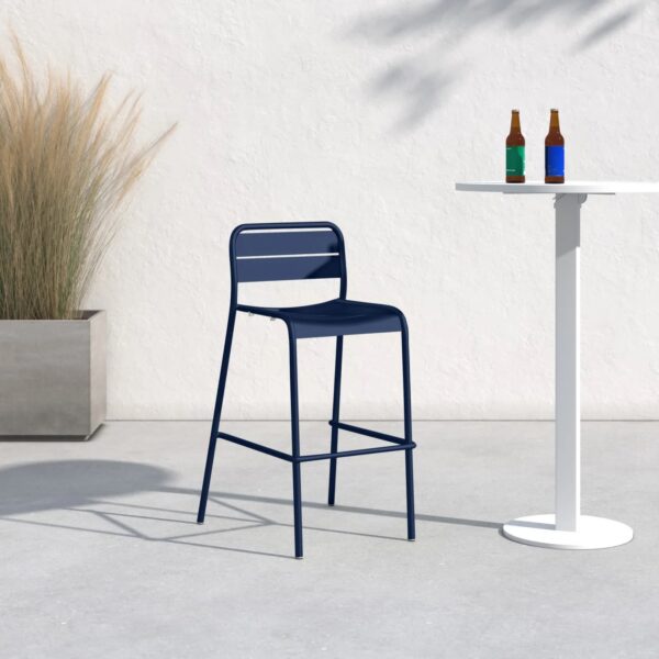 51 Outdoor Bar Stools to Refresh Your Patio