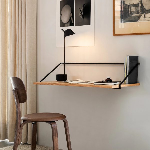 مكاتب انيقة وعملية للمساحات الصغيرة Designer-wall-mounted-small-desk-by-Keiji-Ashizawa-wooden-wall-desk-with-metal-framing-space-saving-ideas-for-bedroom-work-from-home-setup-multipurpose-furniture-for-sale-online-600x600