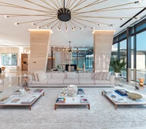 luxury dubai mansion with amazing art sculptures 30