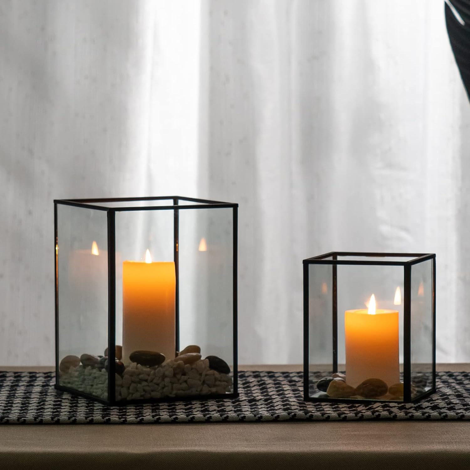 modern candle holder 1