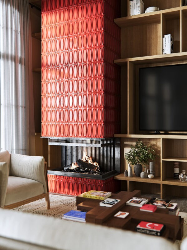 Art of Elegance Inside a Sophisticated Mid-Century Home