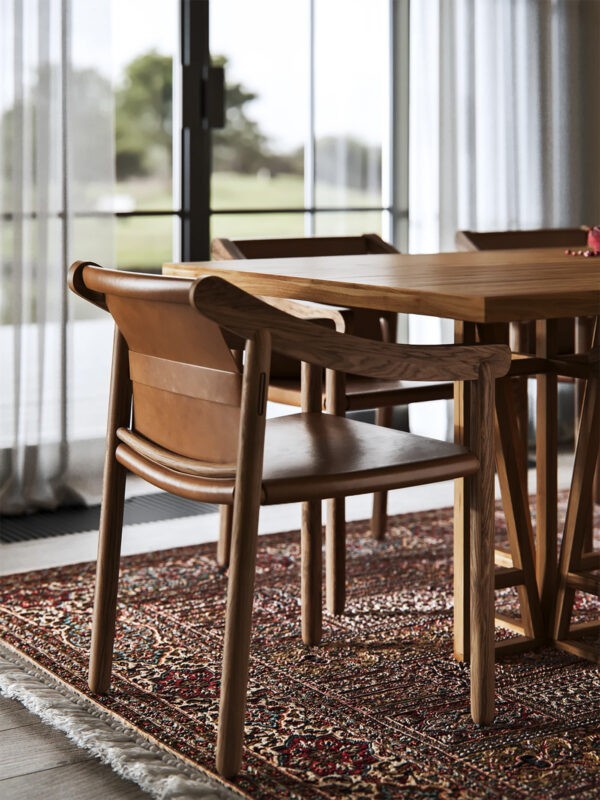Art of Elegance Inside a Sophisticated Mid-Century Home