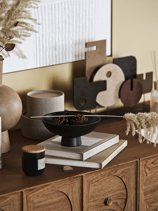 Art of Elegance Inside a Sophisticated Mid-Century Home